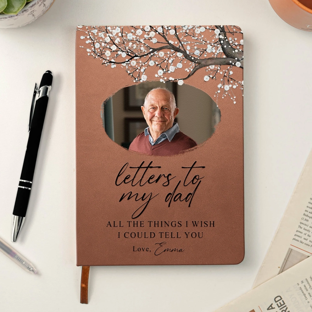 A Personalized Leather Photo Journal: A Meaningful Gift for Dad