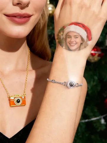 Projection Necklaces - DiyGiftly