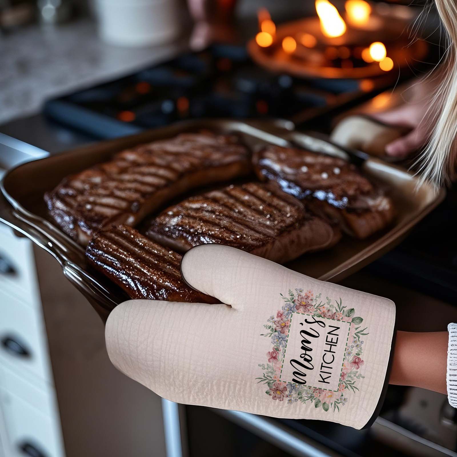Personalized Flower Insulation Oven Mitt and Pot Holder Set with Text Kitchen Decor Gift for Mom