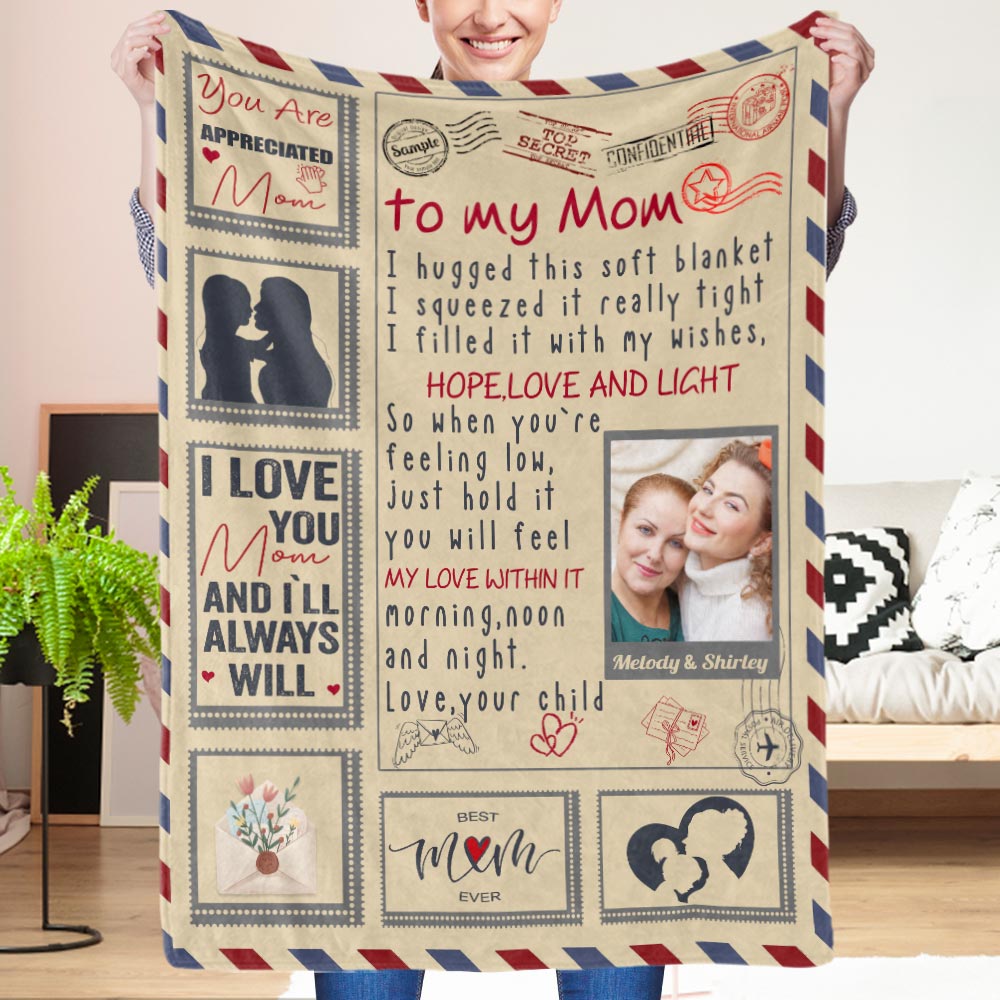 Wrapped in Family Love Mother's Day Gifts for Mom - Personalized Letter Photo Blanket with Custom Names for Cozy Cuddles & Home Decor