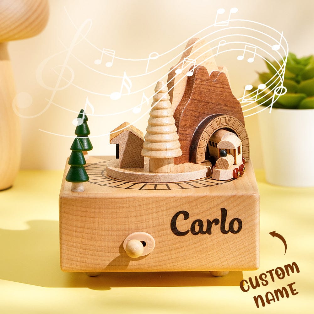 Caja de música de túnel de tren de madera grabada a medida: juguete con nombre personalizado, regalo de cumpleaños para niños