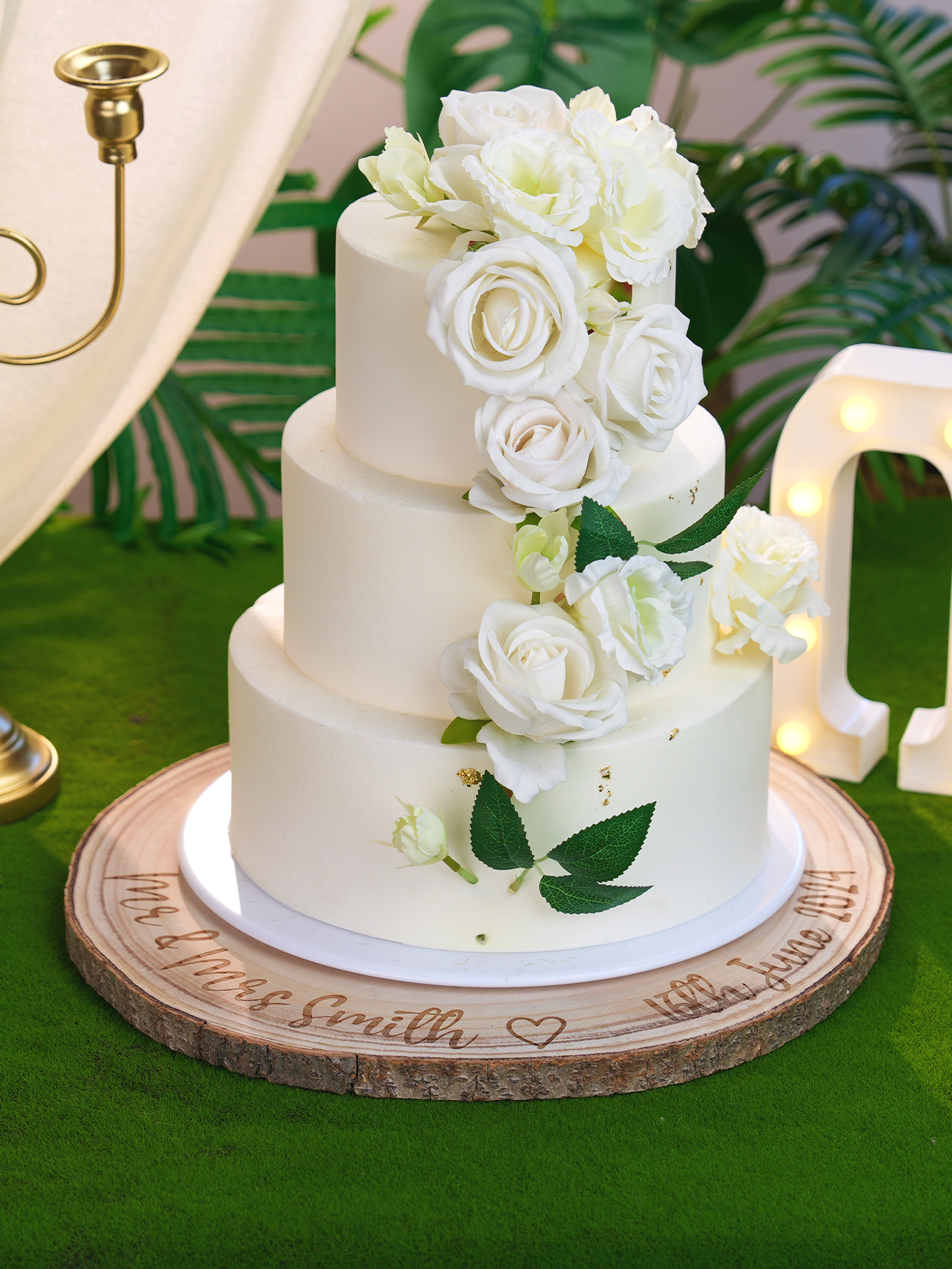 Personalized Engraved Wood Slice Wedding Cake Display Board