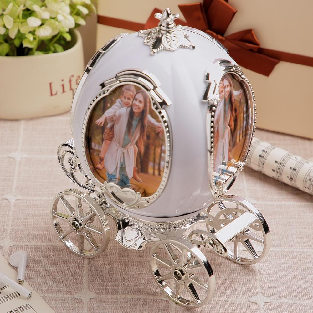 Custom Photo Frame Carriage Music Box