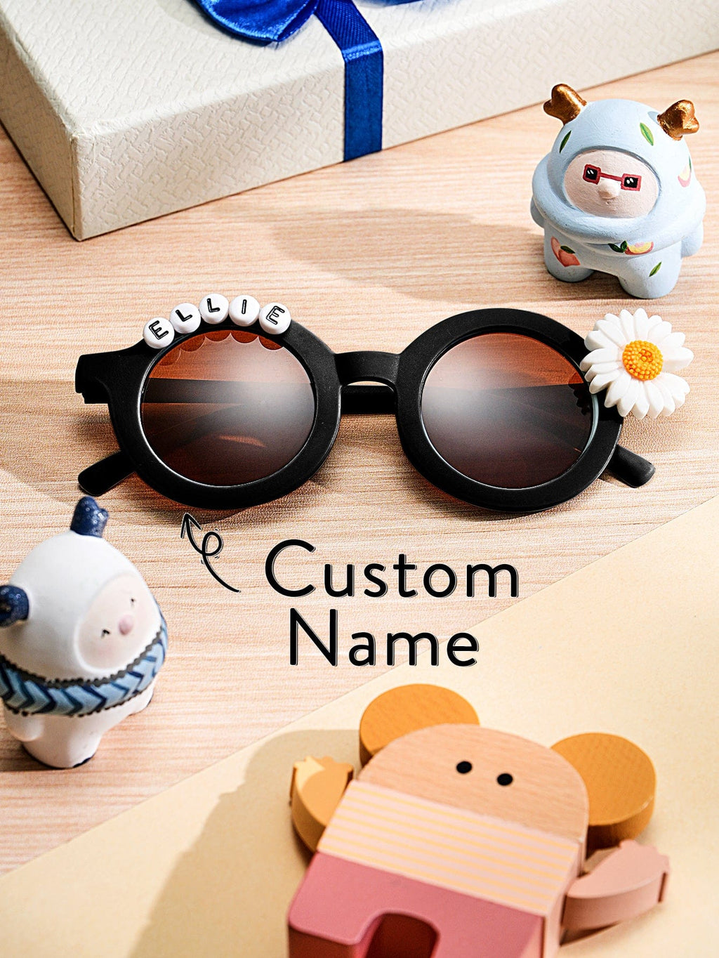 Personalized Kids Daisy Sunglasses – Custom Name Retro Floral Shades for Girls