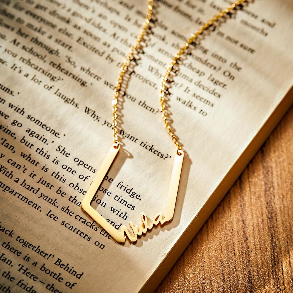 Personalized Name Necklace Special Look Letter Necklace for Her