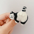 Adorable Handmade Felt Kitten Brooch - Perfect Gift for Cat Lovers