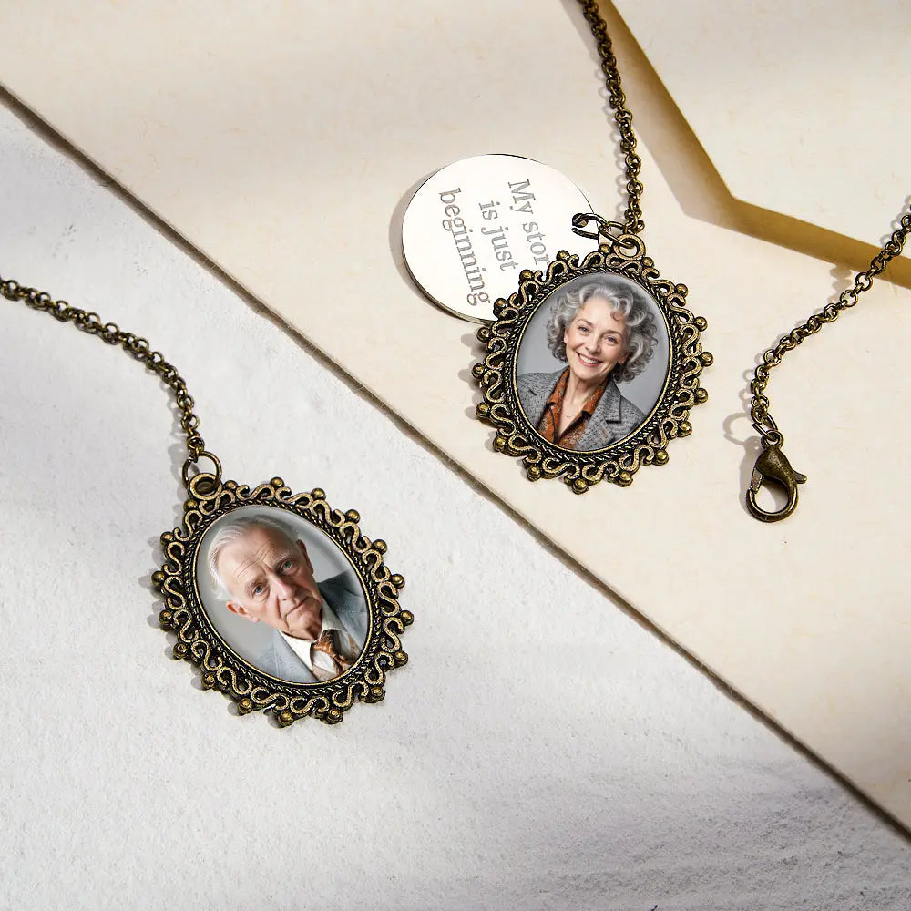 Personalized Wedding Bouquet Graduation Cap Photo Charm with Engraved Charm for Graduation Wedding Gifts