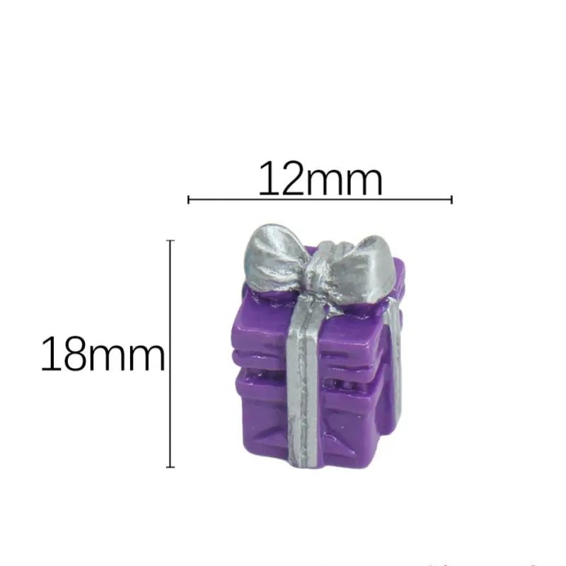 Custom 1 Pet 3D Mini Figure Glass Dollhouse Personalized Scene Display Case Unique Christmas Gift (Production: 10 - 15 Business Days) - DiyGiftly