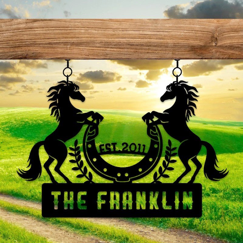 Customized Stable Horseshoe Name Year Metal Sign Decoration – Personalized Equestrian Wall Art, Rustic Farmhouse Horse Decor, Unique Gift for Horse Lovers, Riders, and Ranch Owners 97201408 - DiyGiftly