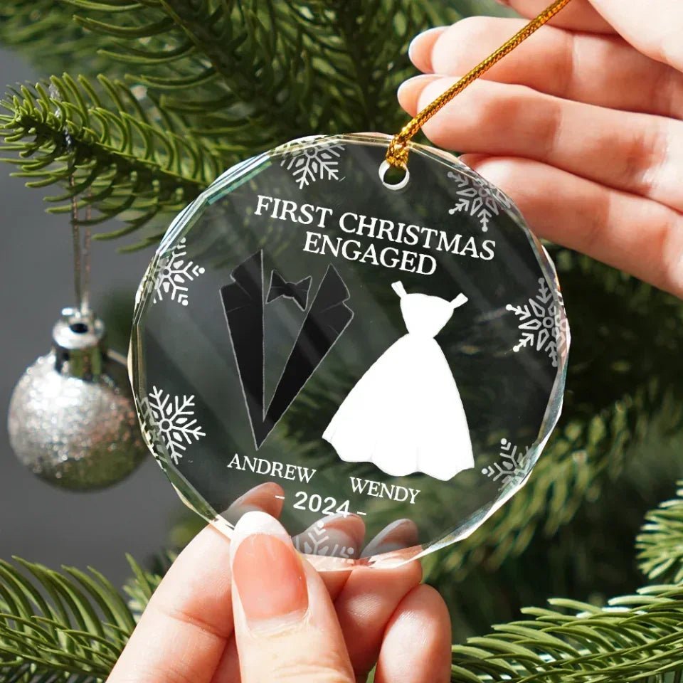 Personalized Heart and Circle Glass Ornament home decor desk decor keepsake