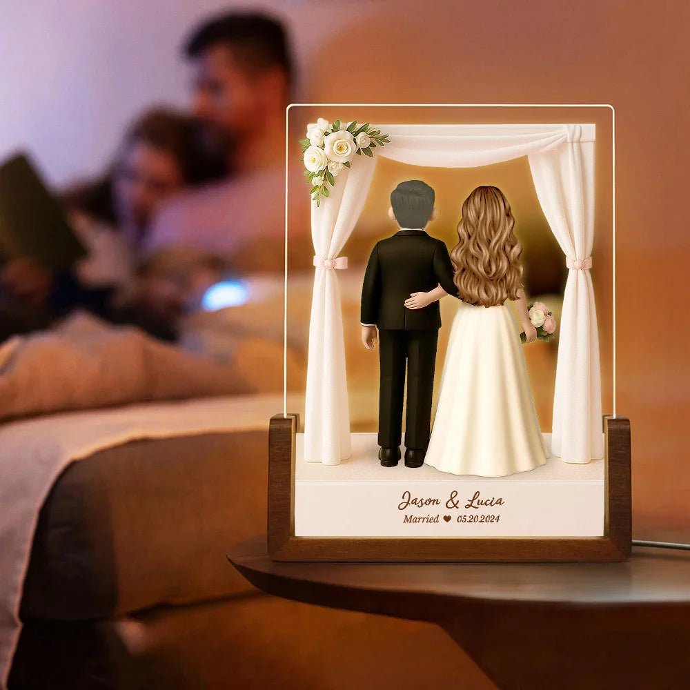 Personalised 3D Cartoon Bride and Groom LED Night Light with Name and Wooden Base Wedding Anniversary Gift for Couple Newlywed 03279360 - DiyGiftly