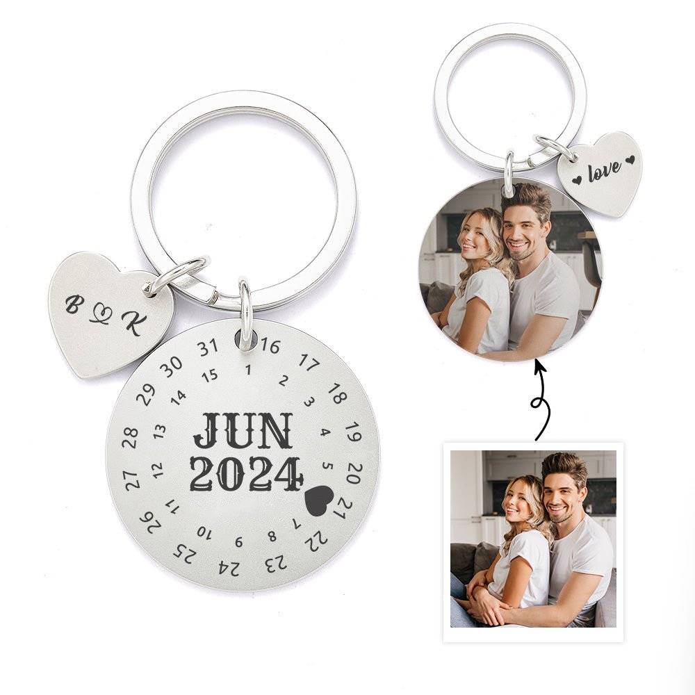 Personalized Photo Calendar Keychain Significant Date Marker Best Anniversary Gift Valentine's Day Gift For Couples - DiyGiftly